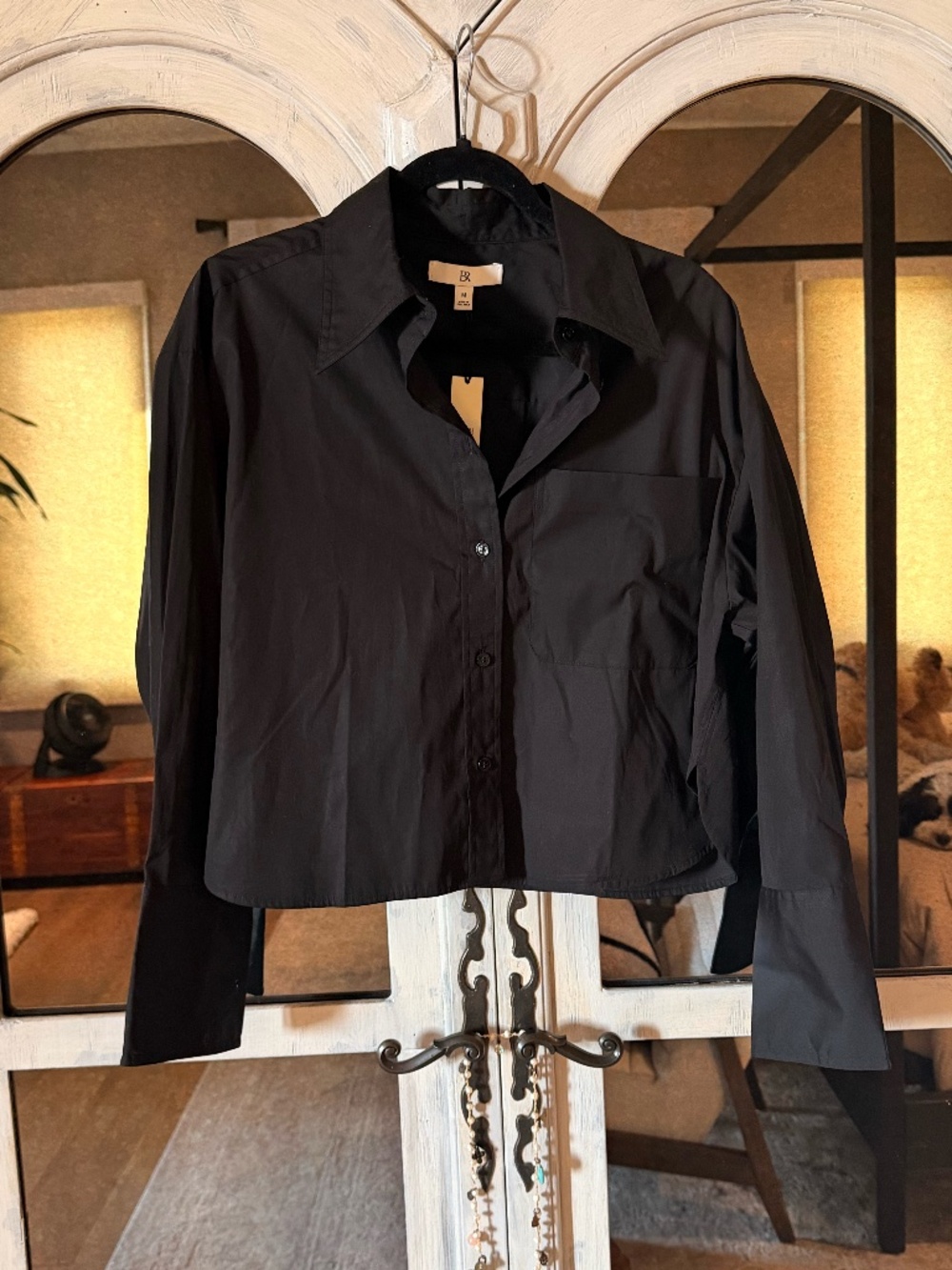 NWT Banana Republic Women's boxy cropped shirt, Black, Sz M